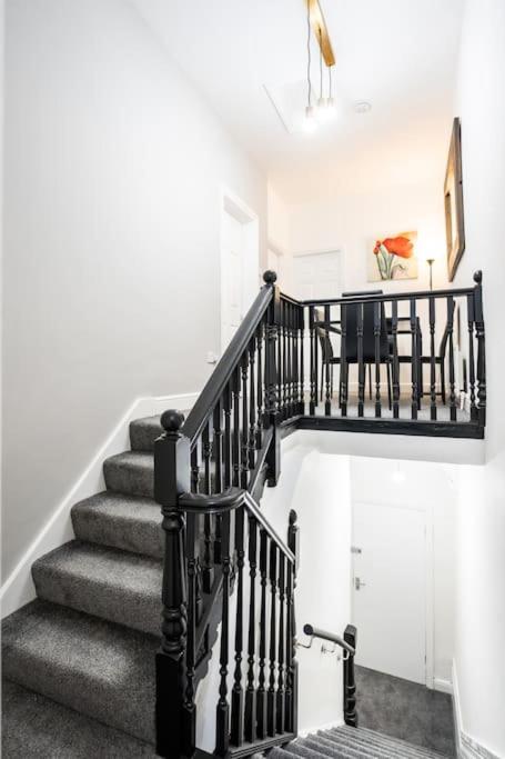 Cosy And Convenient Sunderland Apartment Exterior photo